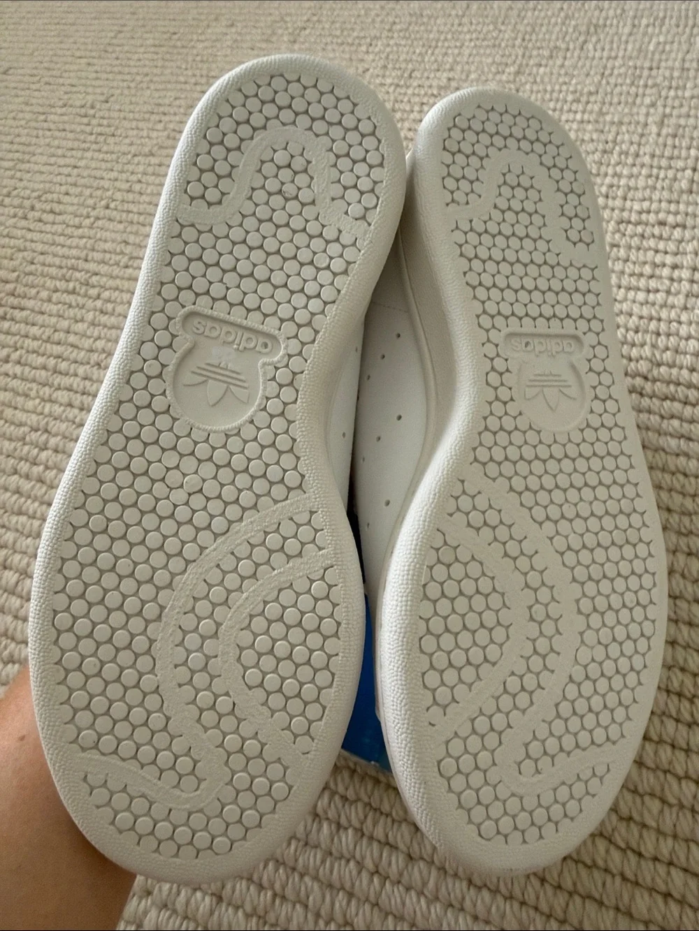adidas kids Stan Smith white leather sneakers size 4.5 NWT